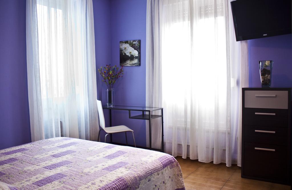 Pr Plaza De Galicia Hotel ซานติอาโก เด กอมโปสเตลา ภายนอก รูปภาพ