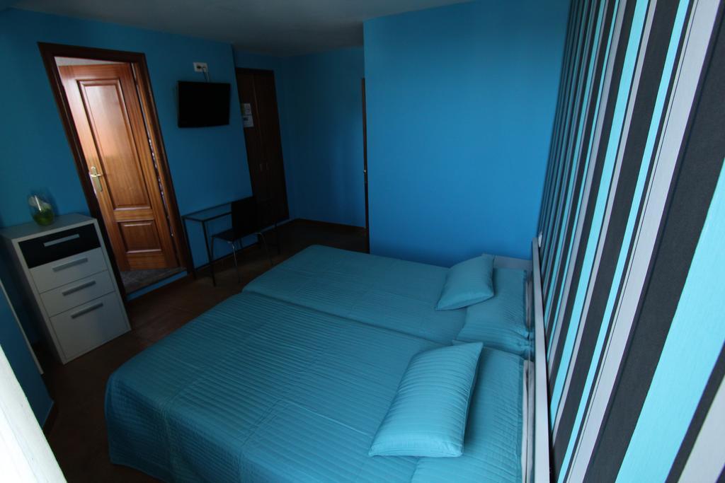 Pr Plaza De Galicia Hotel ซานติอาโก เด กอมโปสเตลา ภายนอก รูปภาพ